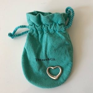 Tiffany Open-heart pendant with pouch